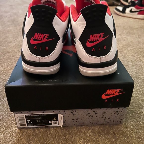 fire red retro jordan 4s - Picture 3 of 5